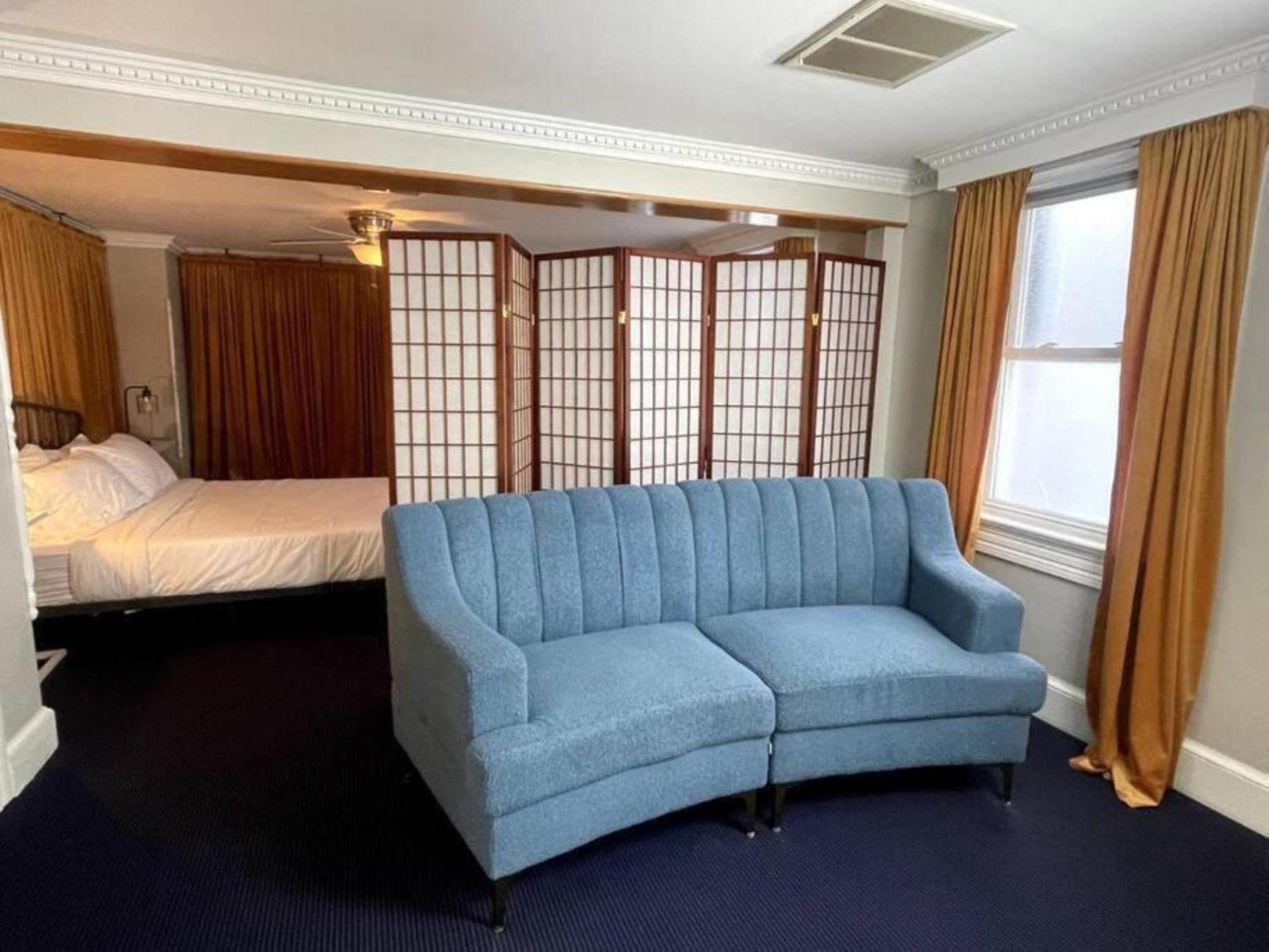 Cozy Near Capitol -walk To Dining & Sights! Apartment